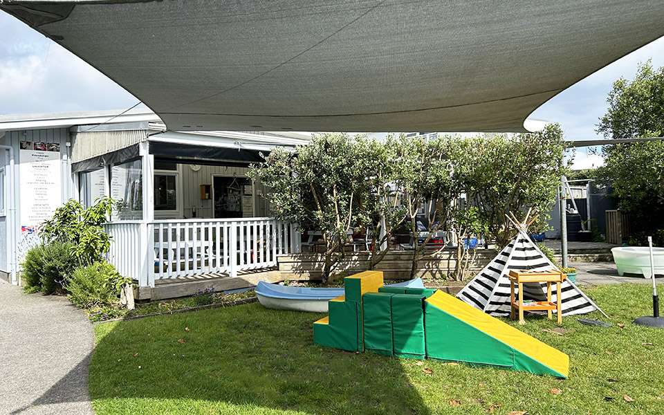 1F2795BF-92B1-46A4-8419-7F0FDBC6AE36